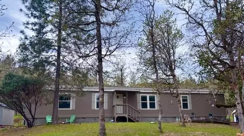 395 S Livingston Way, Grants Pass, OR 97526