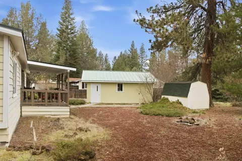 61067 Chuckanut Dr, Bend, OR 97702 photo 23