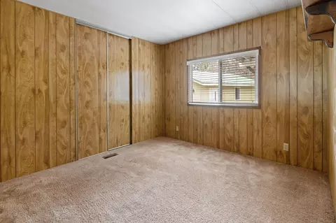 61067 Chuckanut Dr, Bend, OR 97702 photo 17