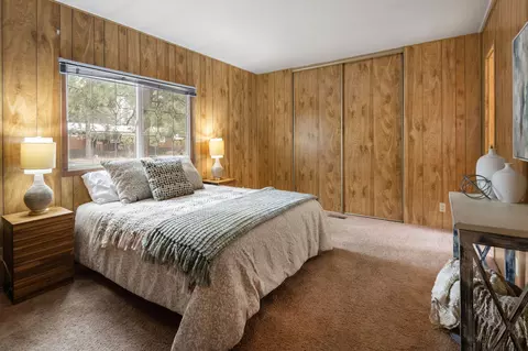 61067 Chuckanut Dr, Bend, OR 97702 photo 14