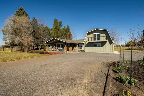 21810 Repine Dr, Bend, OR 97701