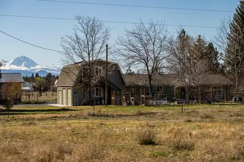 Exterior - 21810 Repine Dr, Bend, OR 97701 photo 12 of 13