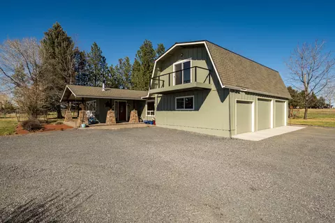 Exterior - 21810 Repine Dr, Bend, OR 97701 photo 2 of 13