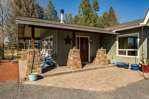 Exterior - 21810 Repine Dr, Bend, OR 97701 photo 3 of 13