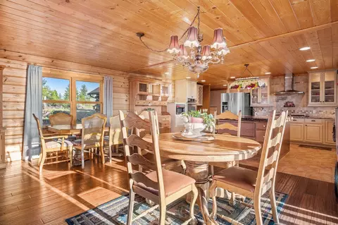 Dining - 2957 Mark Ct, Chiloquin, OR 97624 photo 1 of 1