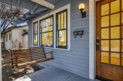 1645 NW 3rd St, Bend, OR 97703