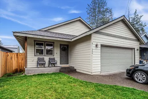 350 SE Silvis Ln, Bend, OR 97702