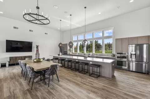 Dining - 3741 Eagle Rd, Bend, OR 97701 photo 1 of 1