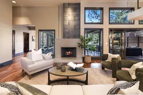 Living - 61440 Tam Mcarthur Loop, Bend, OR 97702 photo 2 of 4