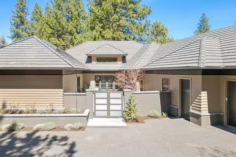 Exterior - 61440 Tam Mcarthur Loop, Bend, OR 97702 photo 4 of 12