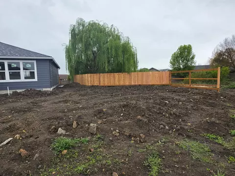 190 Barton Rd, Eagle Point, OR 97524 photo 6