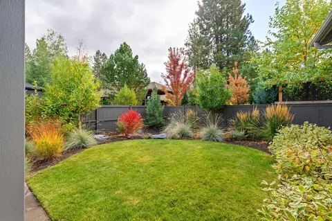 Exterior - 60882 SW Headwaters Loop, Bend, OR 97702 photo 11 of 19