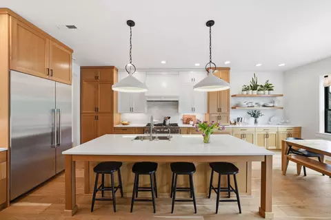 Kitchen - 60882 SW Headwaters Loop, Bend, OR 97702 photo 2 of 11