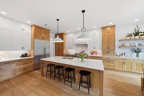 Kitchen - 60882 SW Headwaters Loop, Bend, OR 97702 photo 3 of 11