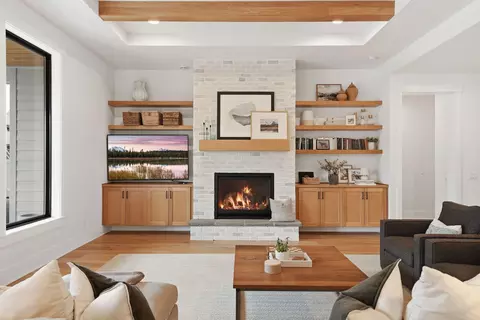 Living - 60882 SW Headwaters Loop, Bend, OR 97702 photo 3 of 8