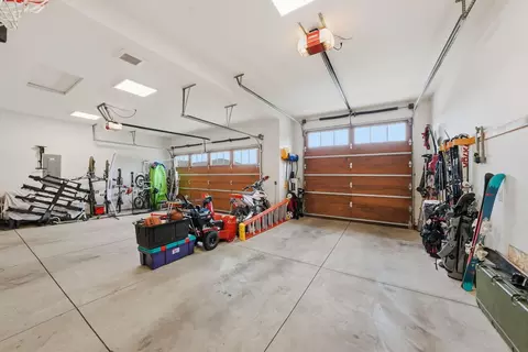 Exterior - 60882 SW Headwaters Loop, Bend, OR 97702 photo 16 of 19
