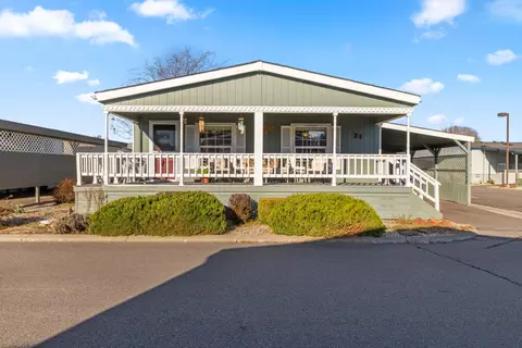 4200 Summers Ln UNIT 21, Klamath Falls, OR 97603