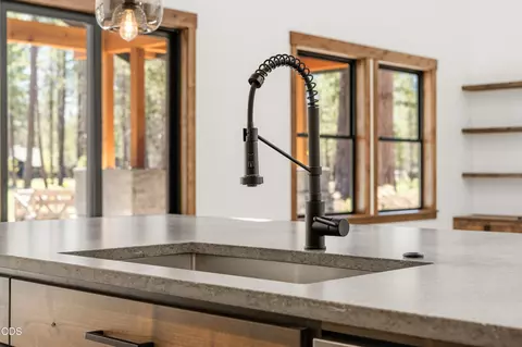 Kitchen - 17780 Preservation Loop #486, Bend, OR 97707 photo 2 of 5