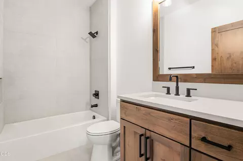 Bath - 17780 Preservation Loop #486, Bend, OR 97707 photo 7 of 7