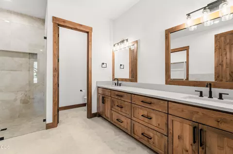 Bath - 17780 Preservation Loop #486, Bend, OR 97707 photo 1 of 7