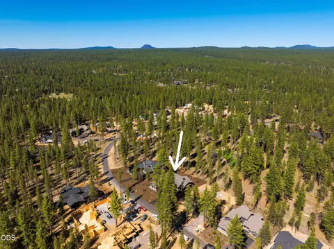View/Area - 17788 Preservation Loop #487, Bend, OR 97707 photo 2 of 3
