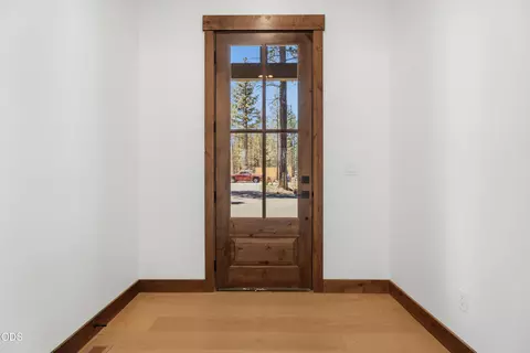 Entry Way - 17788 Preservation Loop #487, Bend, OR 97707 photo 1 of 2