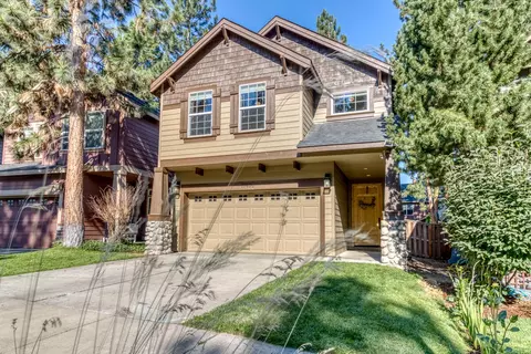 19458 Hollygrape St, Bend, OR 97702