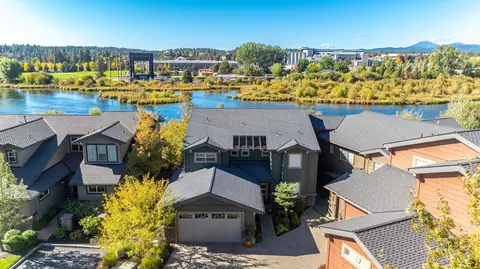 735 SW Otter Way, Bend, OR 97702