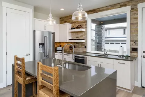 Kitchen - 60069 SE Ruby Peak Loop, Bend, OR 97702 photo 1 of 3