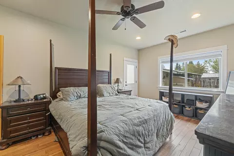 Bedroom - 625 Cherry St, Central Point, OR 97502 photo 1 of 2