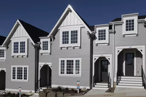 425 NE Moonwake Ln #18, Depoe Bay, OR 97341