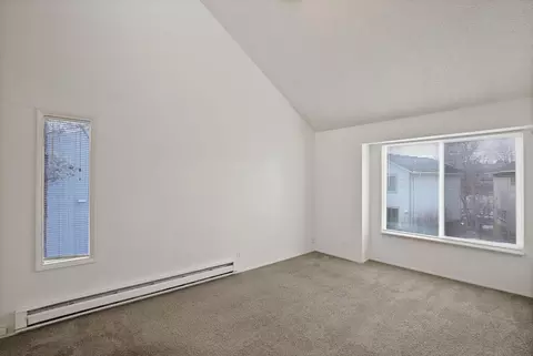 Living - 2011 NE Neil Way, Bend, OR 97701 photo 5 of 9