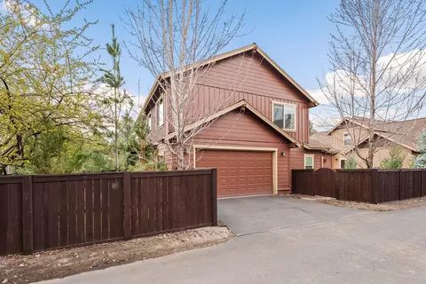 Exterior - 61461 Linton Loop, Bend, OR 97702 photo 9 of 10
