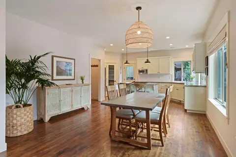 Dining - 61461 Linton Loop, Bend, OR 97702 photo 1 of 1