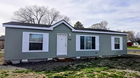 424 S Harney Ave, Burns, OR 97720