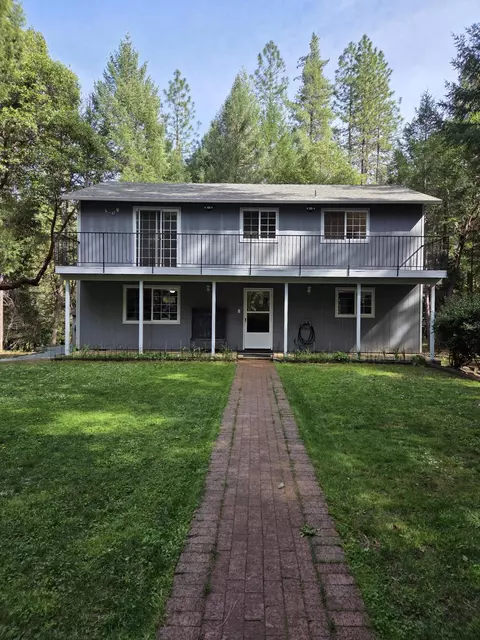 3760 Pleasant Creek Rd, Rogue River, OR 97537