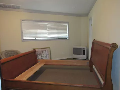 Bedroom - 35897 S Chiloquin Rd, Chiloquin, OR 97624 photo 4 of 4
