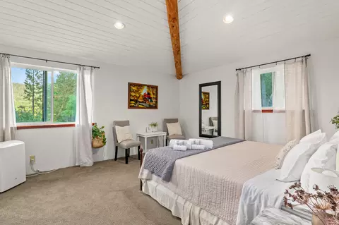 Bedroom - 11677 Highway 238, Applegate, OR 97530 photo 2 of 9