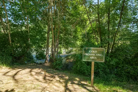 Exterior - 11677 Highway 238, Applegate, OR 97530 photo 21 of 22