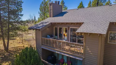 57305 Beaver Ridge Loop #8, Sunriver, OR 97707