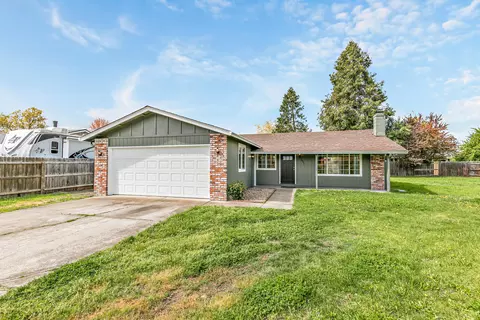 3063 Shelterwood Cir, Medford, OR 97501
