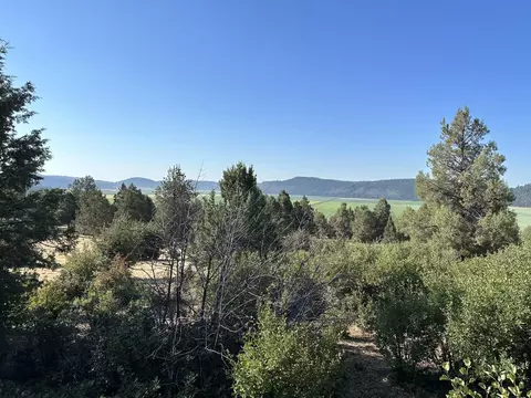 0 Crossbill Dr #LOT 1000, Klamath Falls, OR 97601