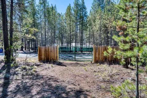 0 Pine Crest Ln #1800, La Pine, OR 97739