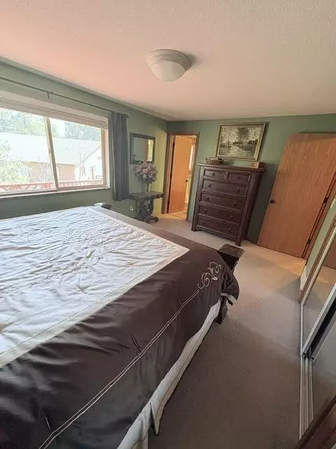 64810 Mcgrath Rd, Bend, OR 97701 photo 7