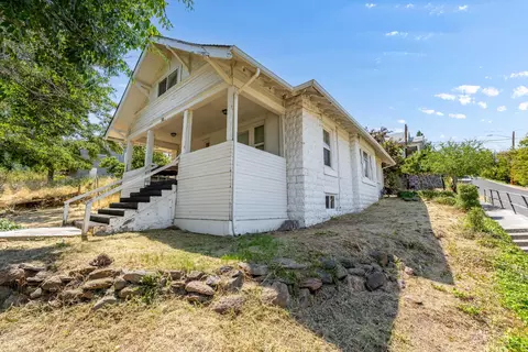 639 Washington St, Klamath Falls, OR 97601