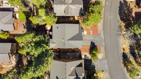 View/Area - 16569 Beesley Pl, La Pine, OR 97739 photo 1 of 7