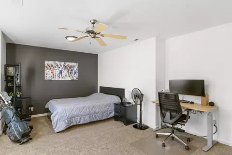 Bedroom - 16569 Beesley Pl, La Pine, OR 97739 photo 2 of 6