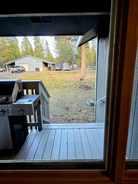Exterior - 53156 Day Rd, La Pine, OR 97739 photo 5 of 8