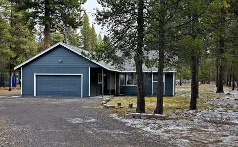 Exterior - 53156 Day Rd, La Pine, OR 97739 photo 2 of 8