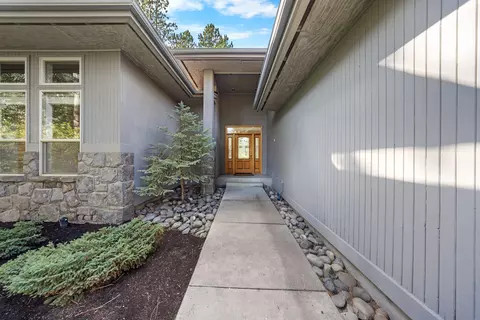 60799 Currant Way, Bend, OR 97702 photo 4